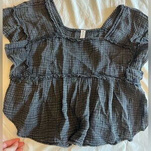 Anthropologie brand top in charcoal gray